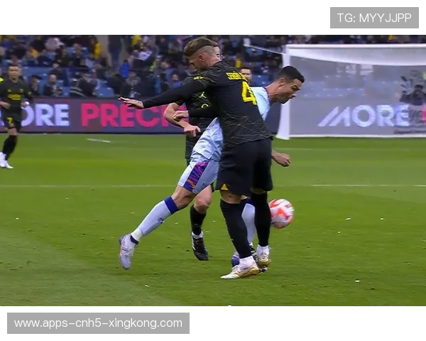 巴黎中场王者崛起,全球球迷为之惊叹